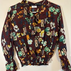 Spring Sheer Floral V Neck with Bow Top‎ and crepe sleeves